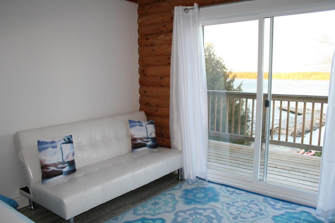 Tamarac Island Motel Stokes Bay Экстерьер фото